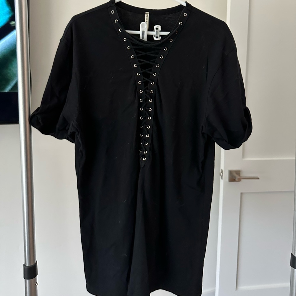 Medium Emma & Sam T-Shirt